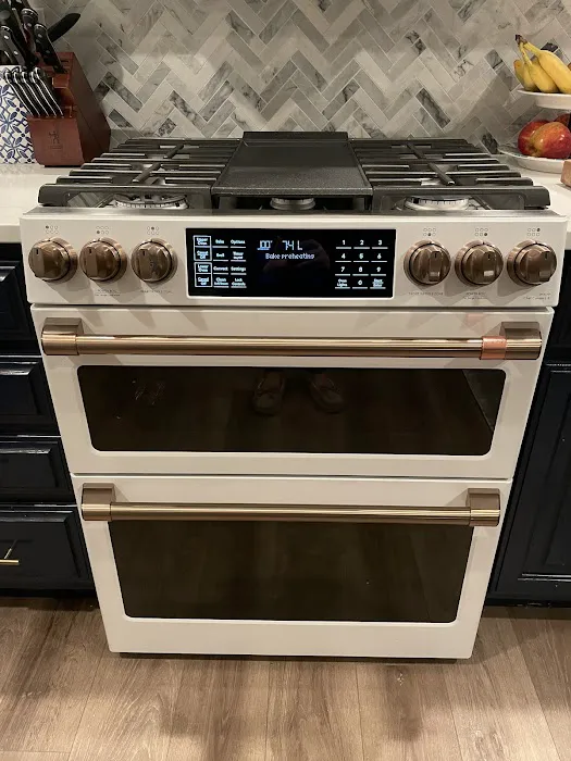 Dick Van Dyke Appliance World Picture 1