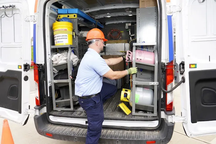 Airtron Heating & Air Conditioning Picture 2