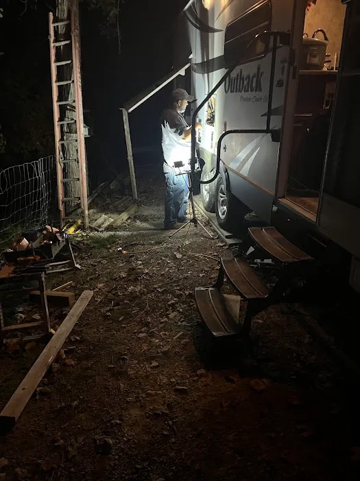 Mobile RV Repair Picture 1