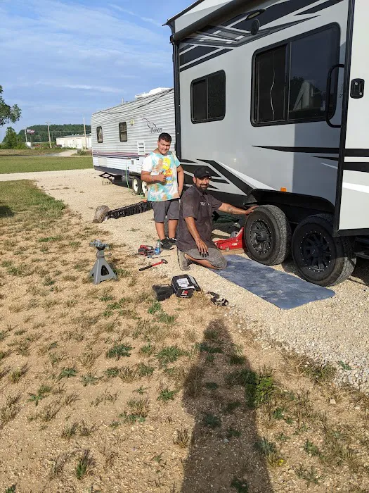 Mobile RV Repair Picture 6