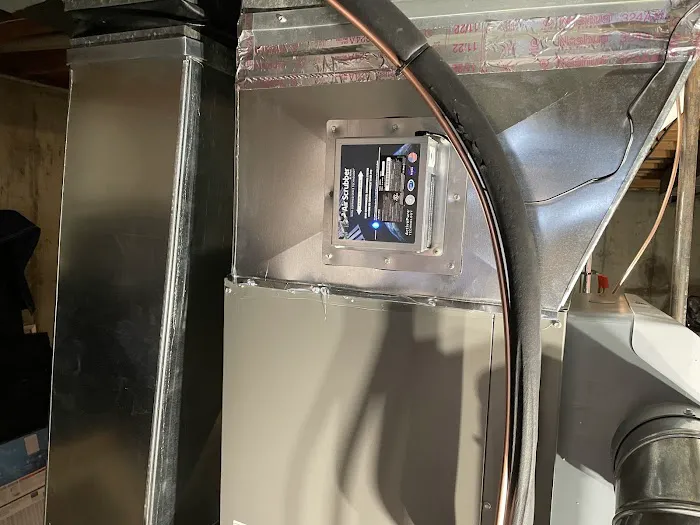 Crestside Ballwin Heating & Cooling Picture 1