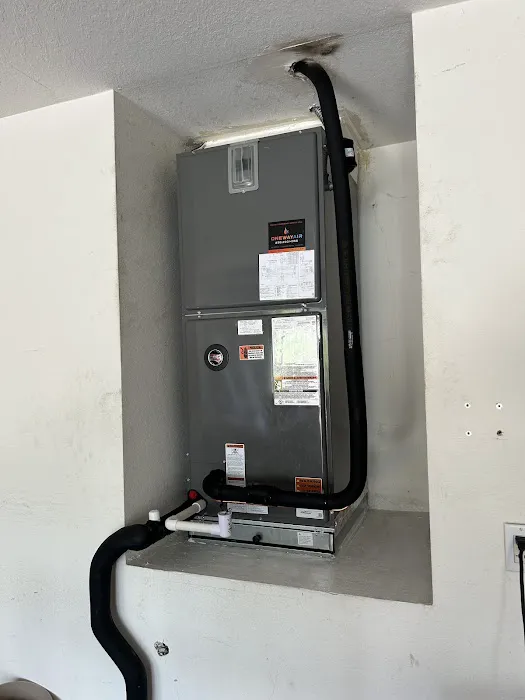 One Way Air Picture 4