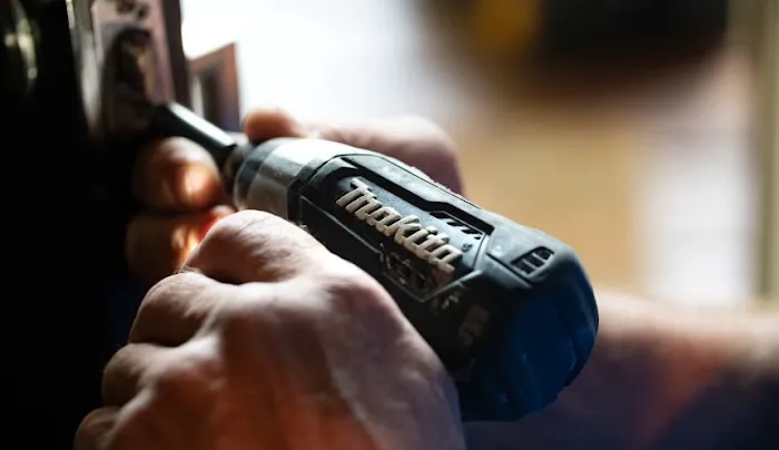 Unique Air Conditioning & Heating Services. Picture 1