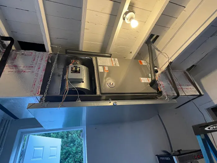 Emergency AC Corp Picture 9