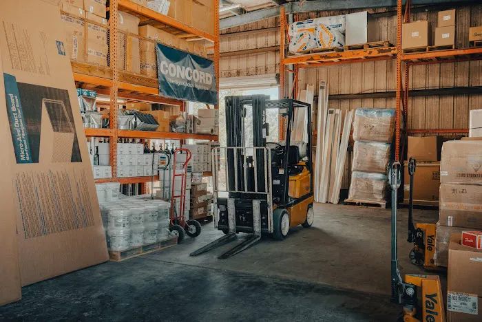 Blacks Supply-Eustis Picture 3