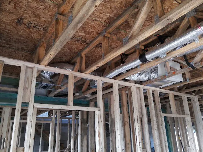 DC / AC Air Conditioning & Heating Picture 8