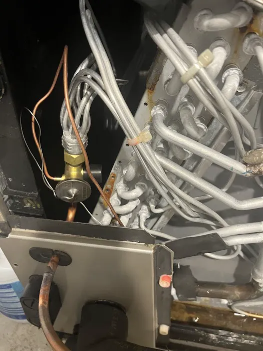 Air Evolution Cooling and Heating Services LLC Picture 3