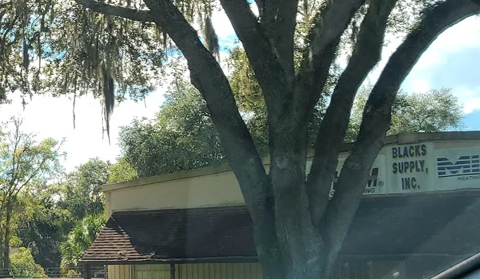 Blacks Supply-Leesburg Picture 10