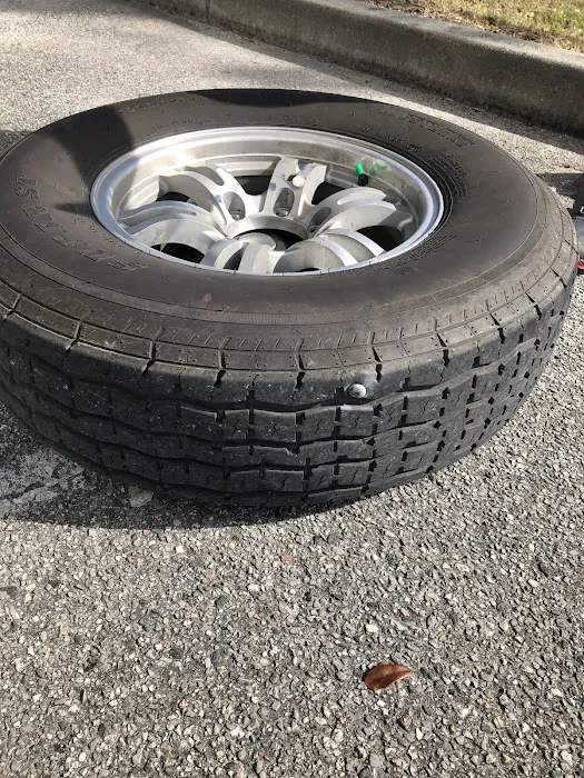 Chucks Auto & AC Repair Picture 6