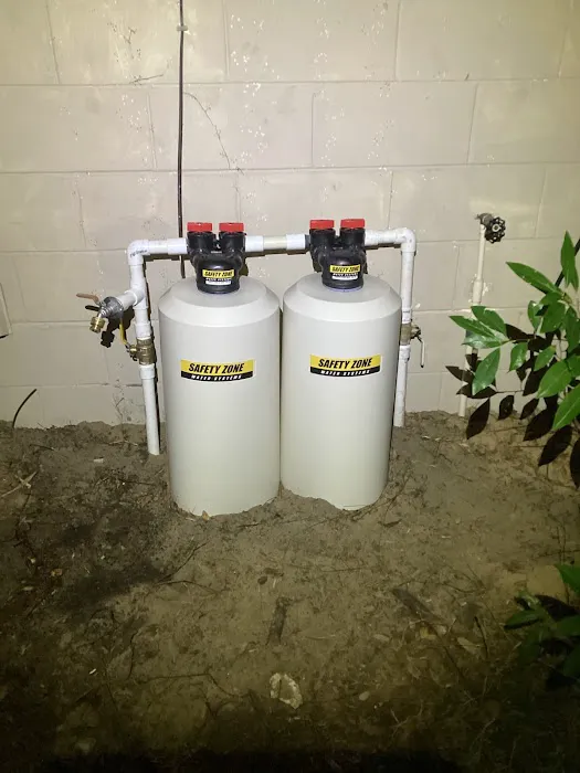 Ace Solves It All Picture 3