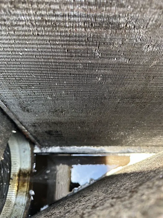 Upright Air Conditioning Inc. Picture 4