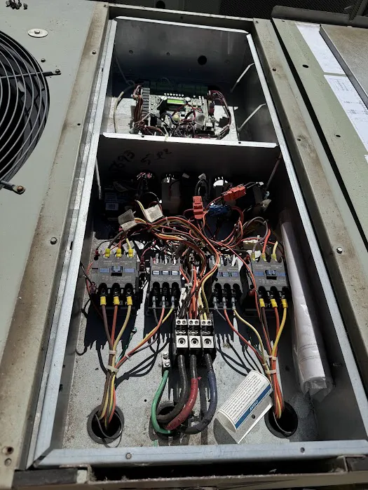 Upright Air Conditioning Inc. Picture 6