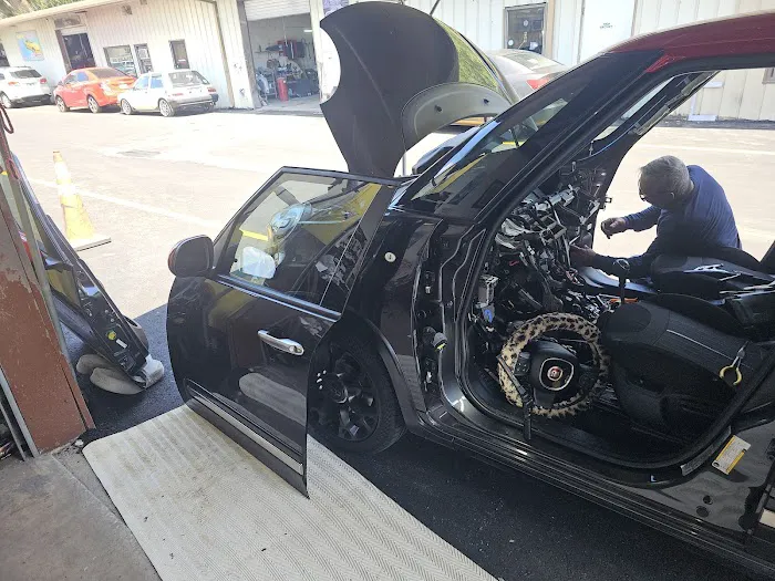 Nelson Auto Cool A/C & Electrical Repairs Picture 6