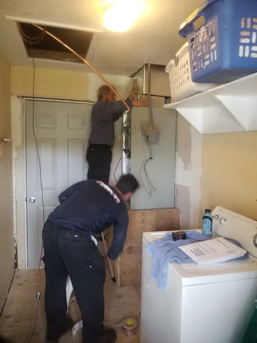 Chris' A/C Company Picture 4