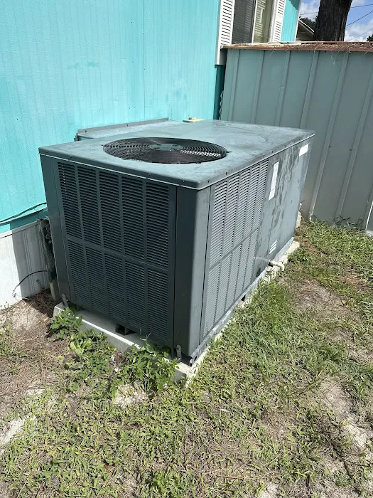 One Hour Air Conditioning & Heating Picture 3