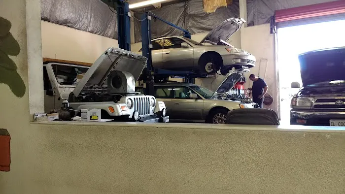 TOP JOB AUTO REPAIR Picture 2