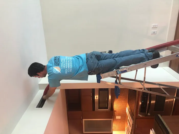 Lightning Mechanical LLC Picture 1