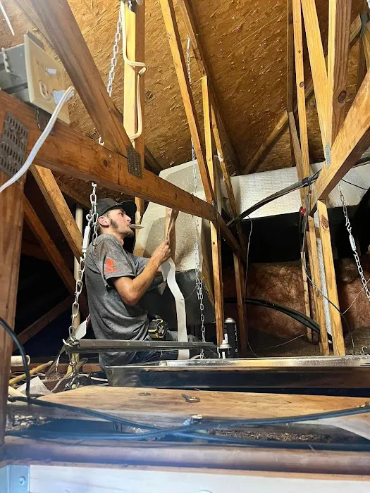 Custom Air Conditioning & Air Quality Picture 4