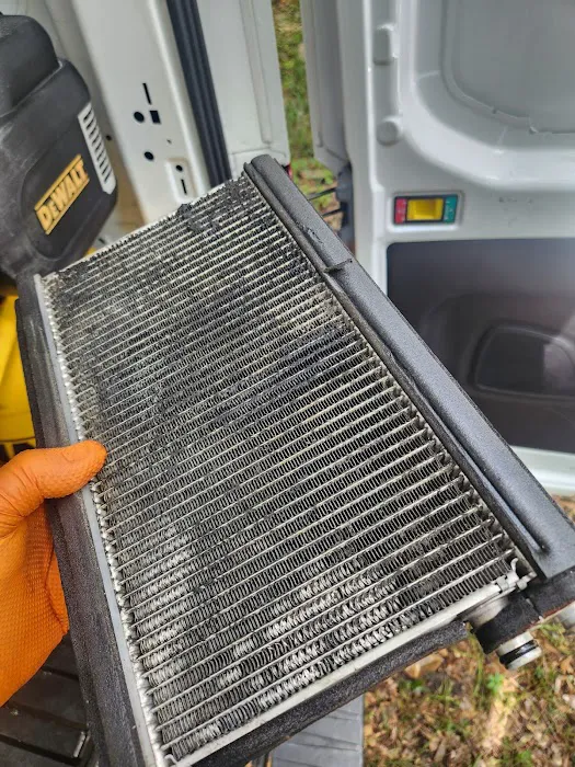 Truck ac repair of ocala inc Picture 2