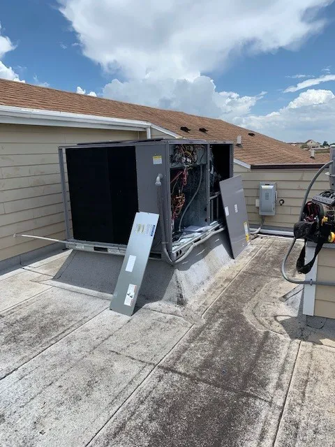 United Refrigeration Heating & Air Picture 3