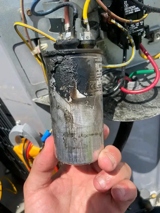 Red, White & Cool Air Picture 10