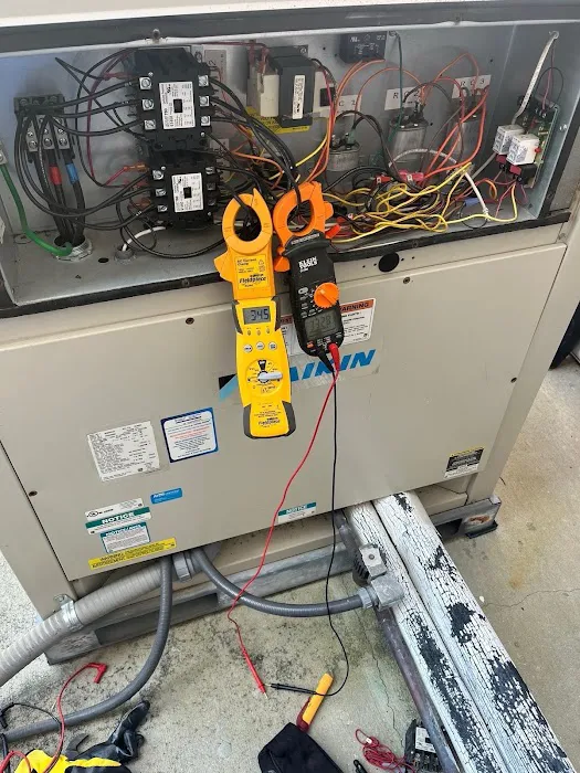 AM Air Conditioning Service LLC Picture 2