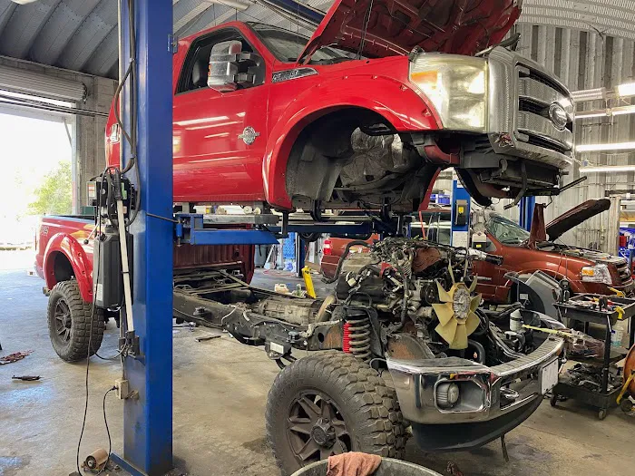 Kelly's Auto Repair & Service, Inc. Picture 7