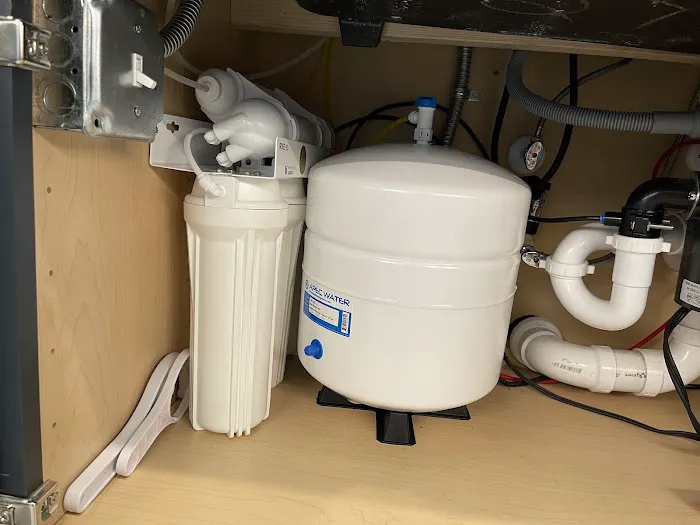 Robbie's Plumbing Service INC Picture 1