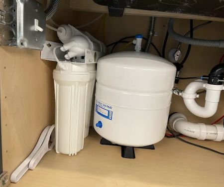 Robbie's Plumbing Service INC