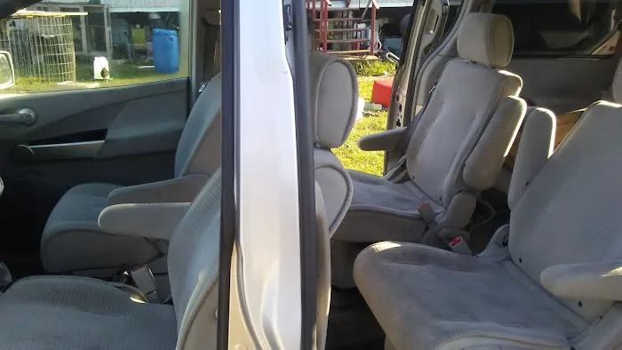 Auto AC & Truck Repair Picture 5