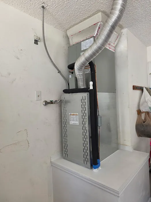 Rocket Air & Heat Picture 4