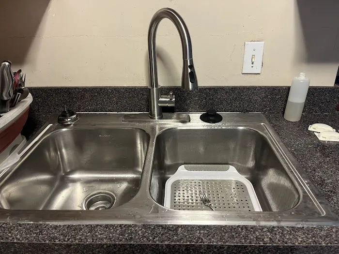 Ruiz Plumbing Industries, Inc Picture 9