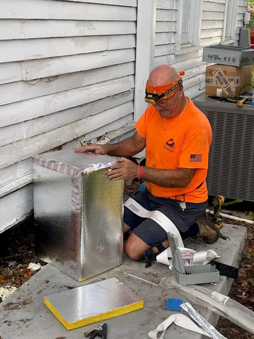 Gould's Air Conditioning and Heating LLC Picture 2