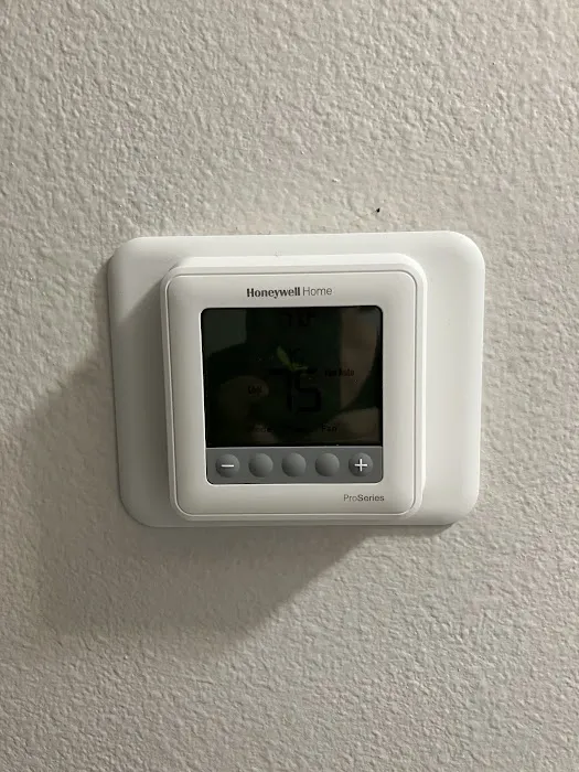 Dave Mastro Air & Heat Inc Picture 5