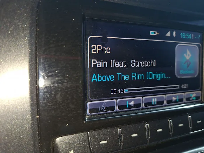 Super Service Auto Tech Picture 5