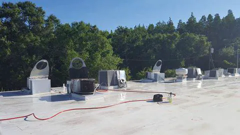 Starboard A/C & Heating Picture 4