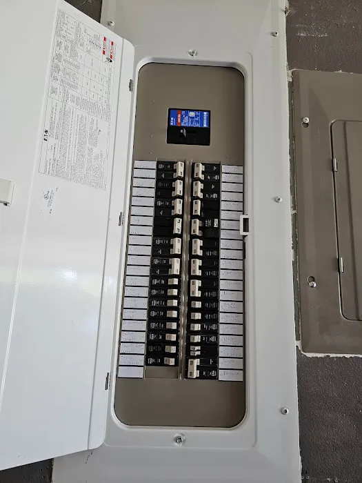 Mister Sparky Picture 5