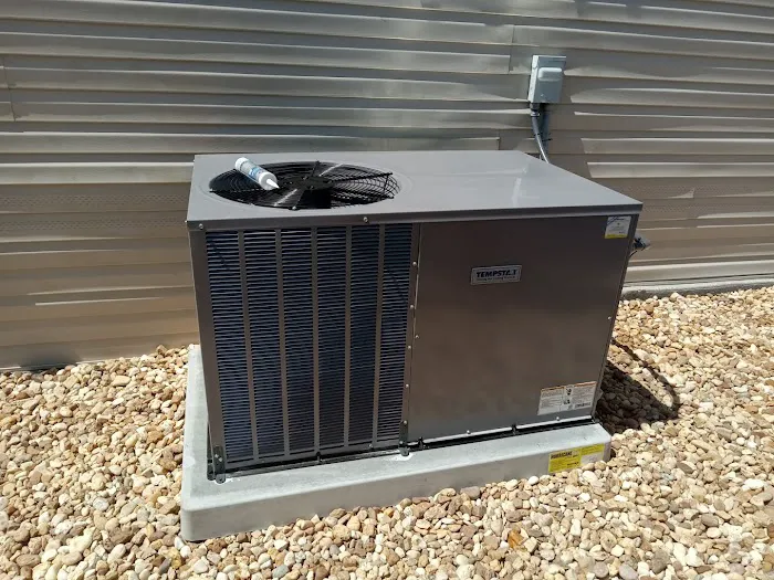 Coolquest Inc. Picture 3