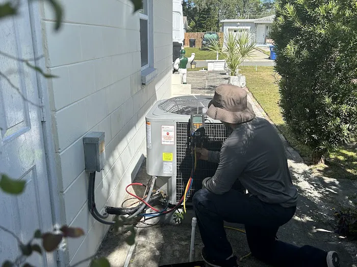 Below Zero Refrigeration & Air Conditioning LLC Picture 6