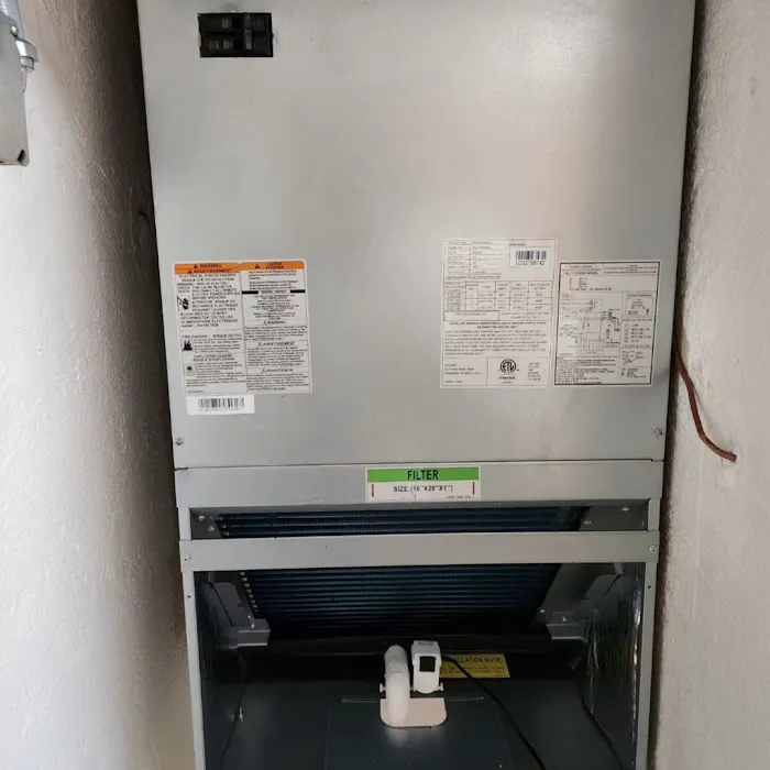 Red Apple Air Conditioning & Heating Picture 4