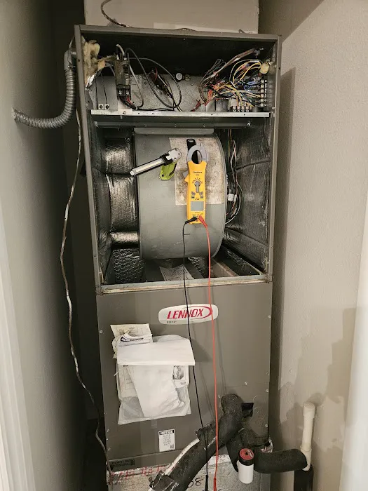 Tank Air Conditioning & Heating Picture 4