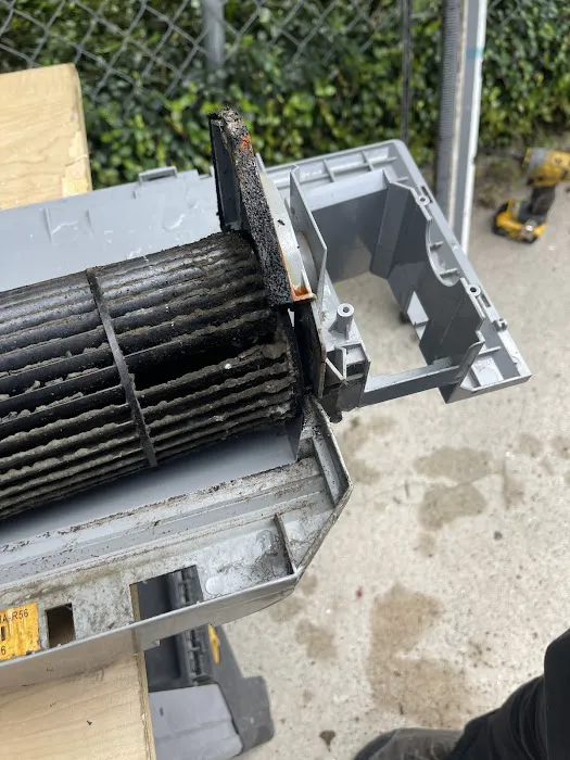 Elias Brothers Cooling LLC Picture 2