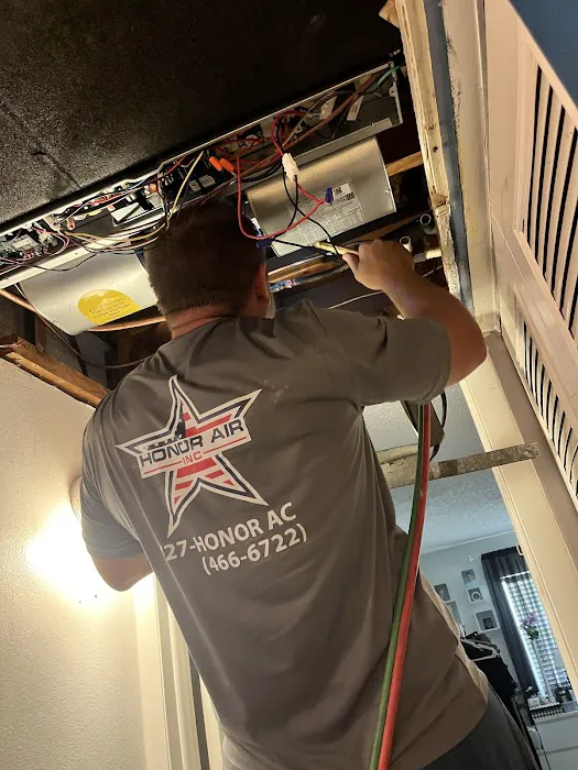 Honor Air, Inc. Picture 10