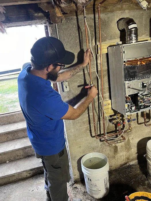 Ward's Heating & Cooling LLC Picture 5