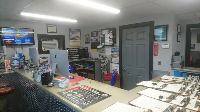 Jerry's A/C & Auto Repair Picture 4