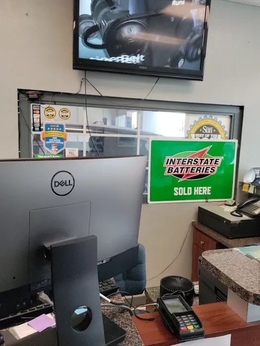 Advanced Auto Care Center Picture 6