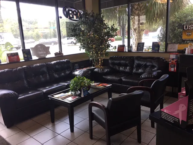 Advanced Auto Care Center Picture 5