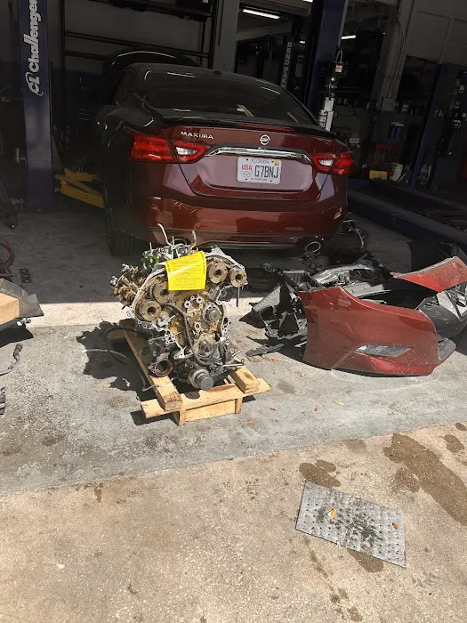 Advanced Auto Care Center Picture 10