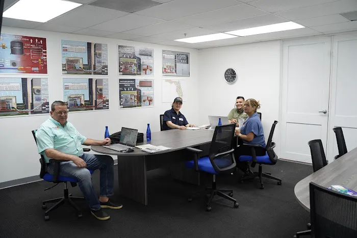 Rolando's H.V.A.C. Picture 3