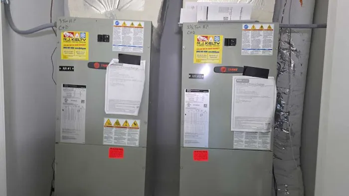 Home Therapist Cooling, Heating, and Plumbing Picture 7